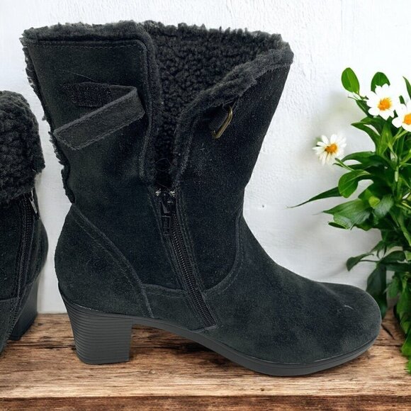 Clarks Bendables Comfort Ankle Boots Black Suede Faux Shearling Lining Size 8.5 - Picture 7 of 12
